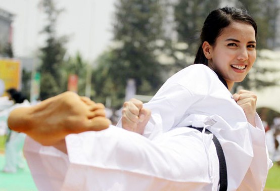 Tya Ariesta, Latihan Taekwondo Dua Jam